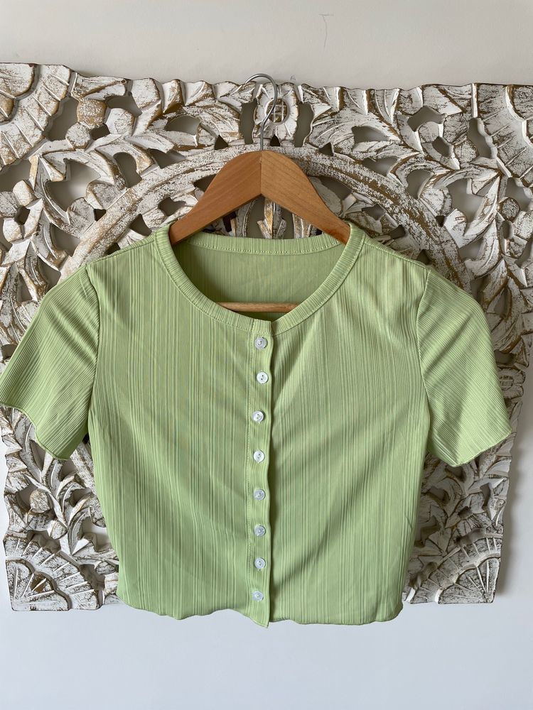 Brand - URBANIC, Size - S