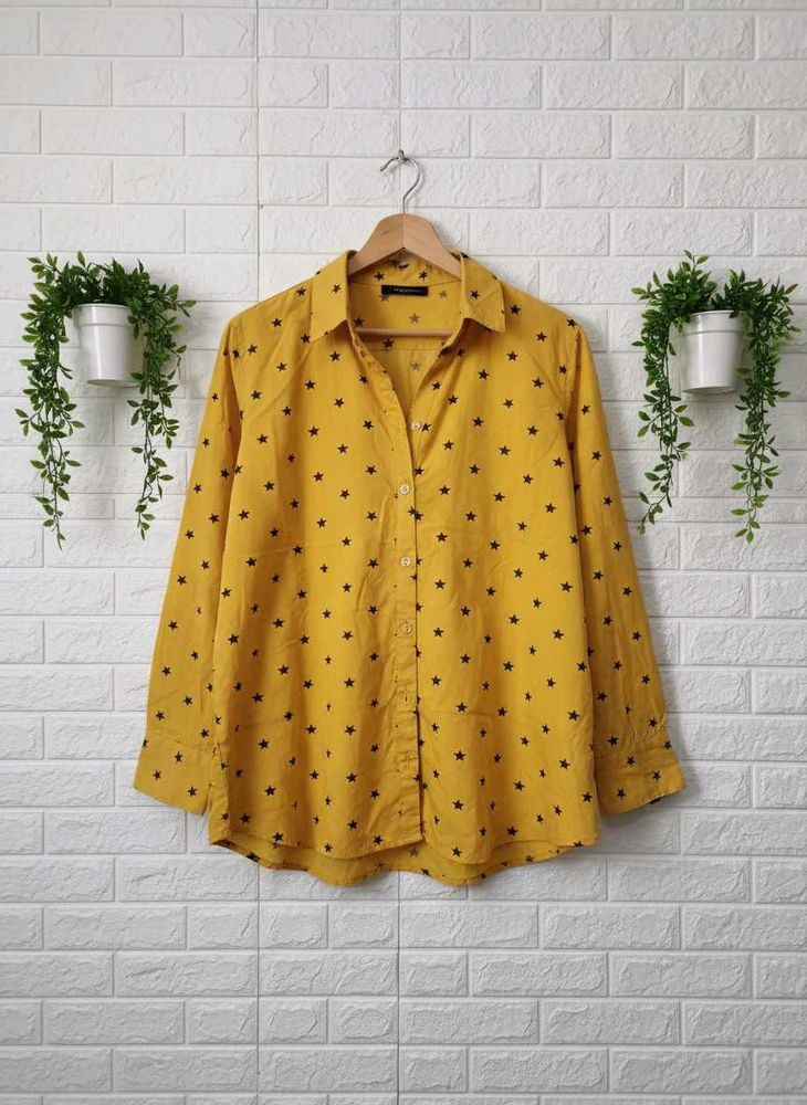 Starry Mustard Button-Down