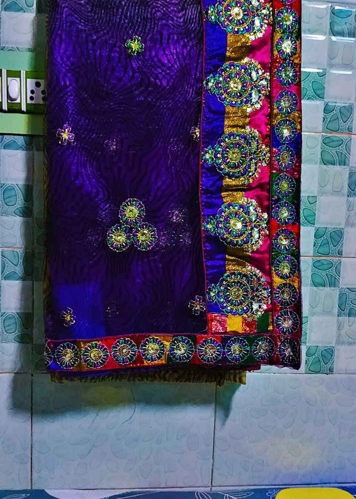 MULTICOLOR SAREES EMBROIDERED PRINTED