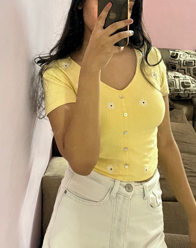 Butter Yellow Daisy Knit Baby Tee