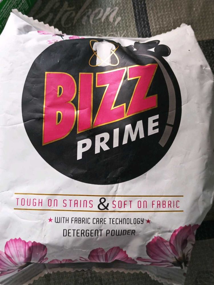 Selling Tooth Paste And Detergent powder