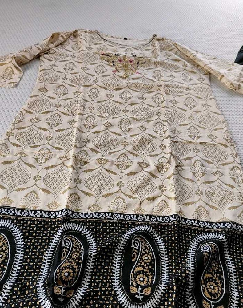 Amazing Kurti With Pant Set