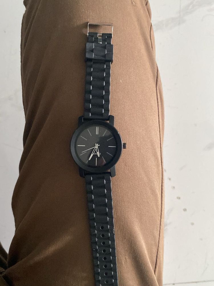 Black Minimalist Watch