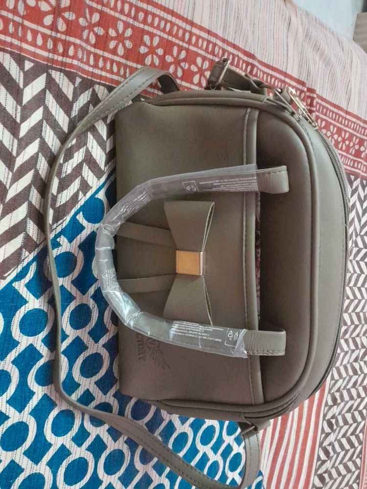 Olive Green Bow Accent Crossbody Bag
