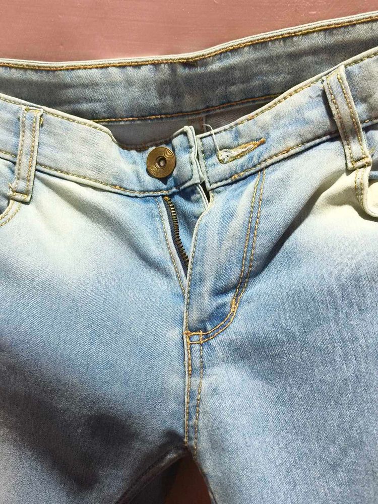 Light Wash Denim Jeans