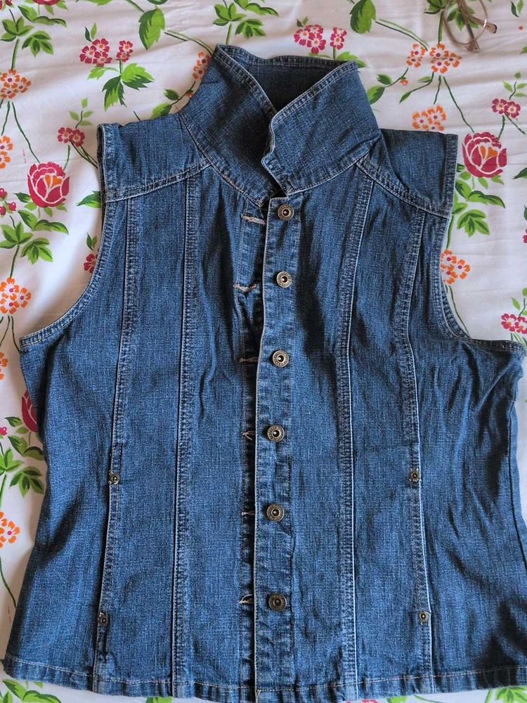 Denim Sleeveless Button-Down