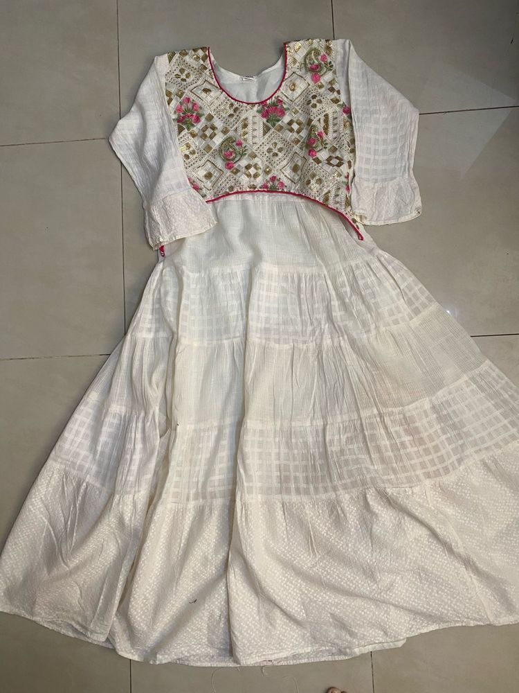 Cream Embroidered Anarkali Kurti (xl)