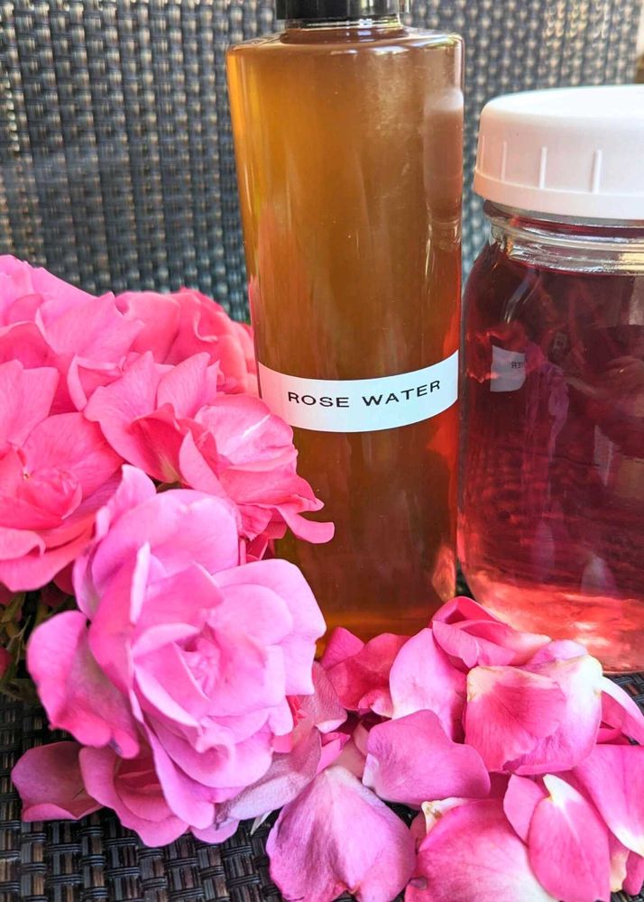 Homemade Rose Water 1 Kg
