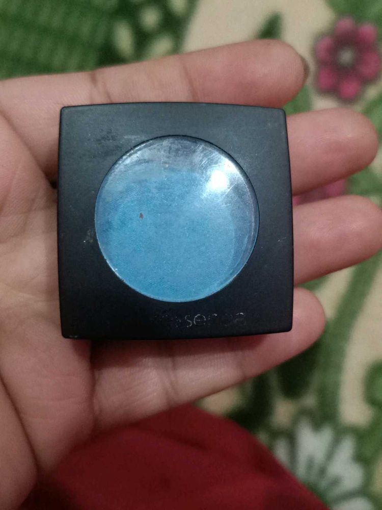Essence Eyeshadow