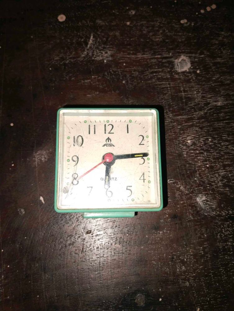 Vintage Green Quartz Alarm Clock
