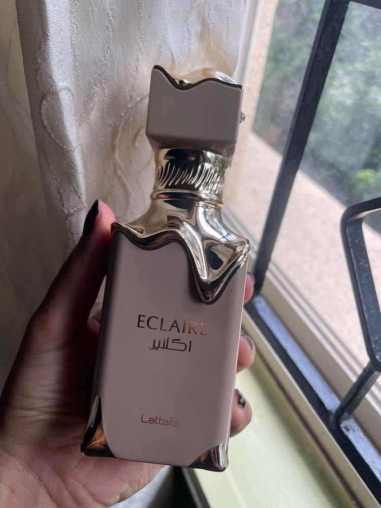 Lattafa Eclaire