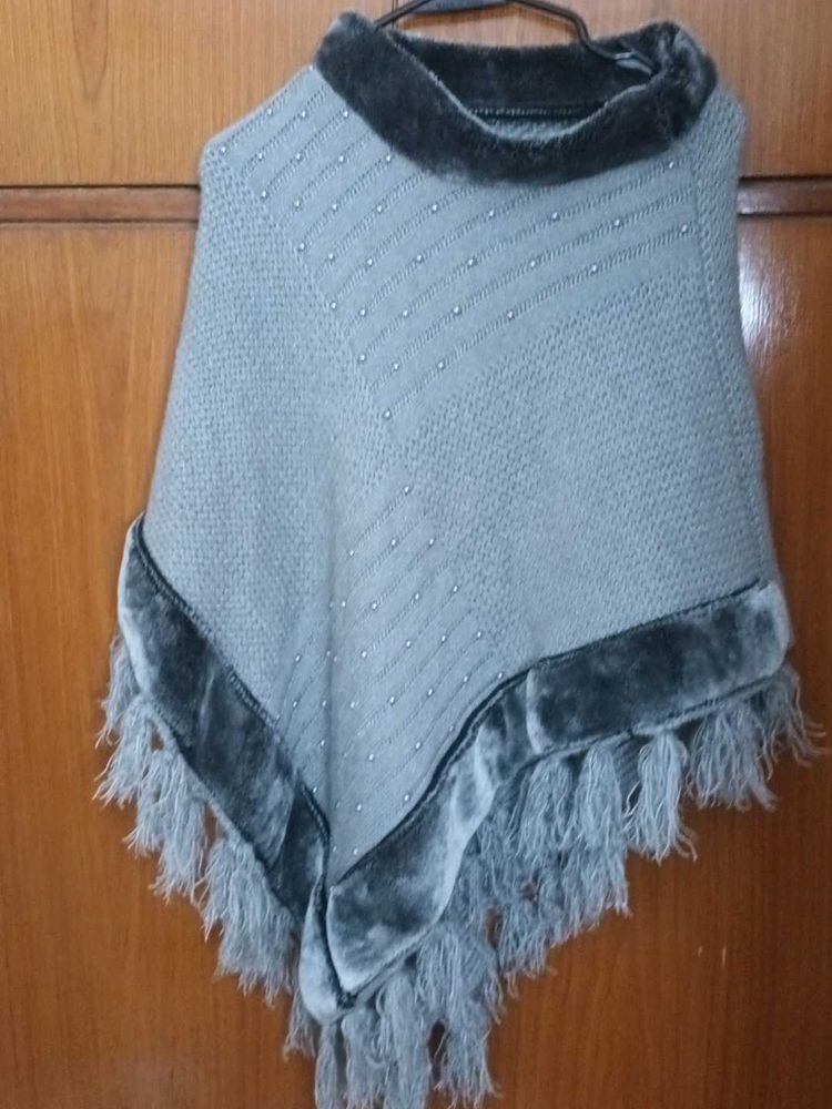 Stylish Grey Knit Poncho