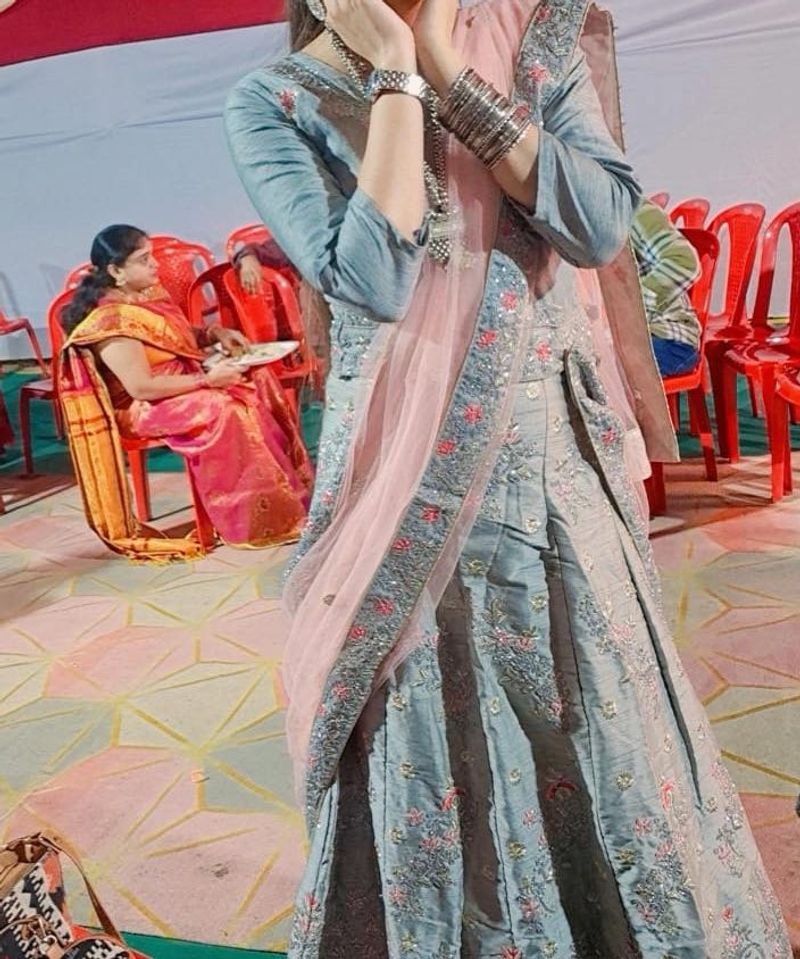 Lehnga With Dupatta And Choli