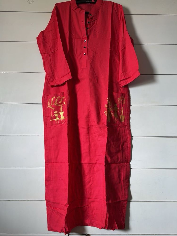 Unique Gold Worley Print Kurti 2 Pocket In Front