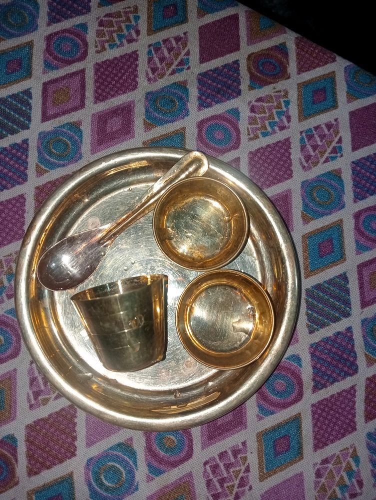 Peetal Bartan Set