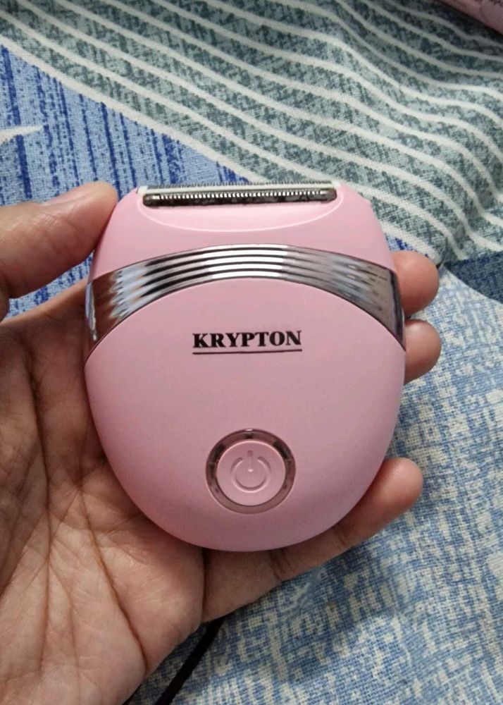 Combo Hair Straightener, Trimmers Ladies
