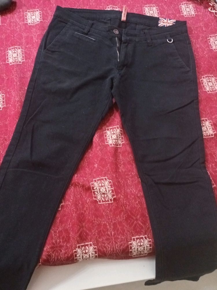 Branded White Apple Black Jeans...waist 34, Length 38 Inches