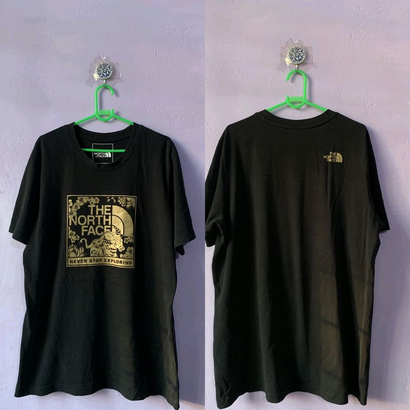 The North Face Tshirt