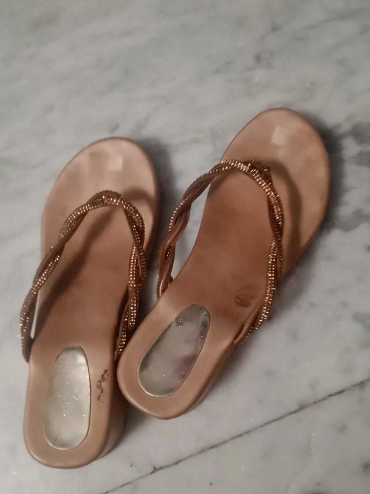 Elegant Flats