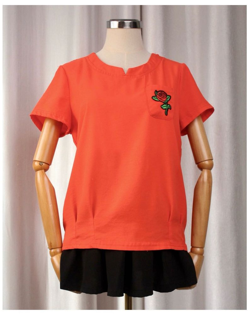 🚀🚀24Hrs EOS SALE🚀🚀Orange Tee with Rose Patch