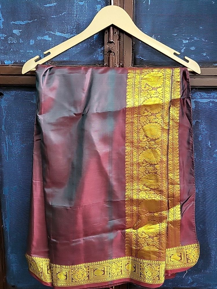 Double Shade Saree With Blouse