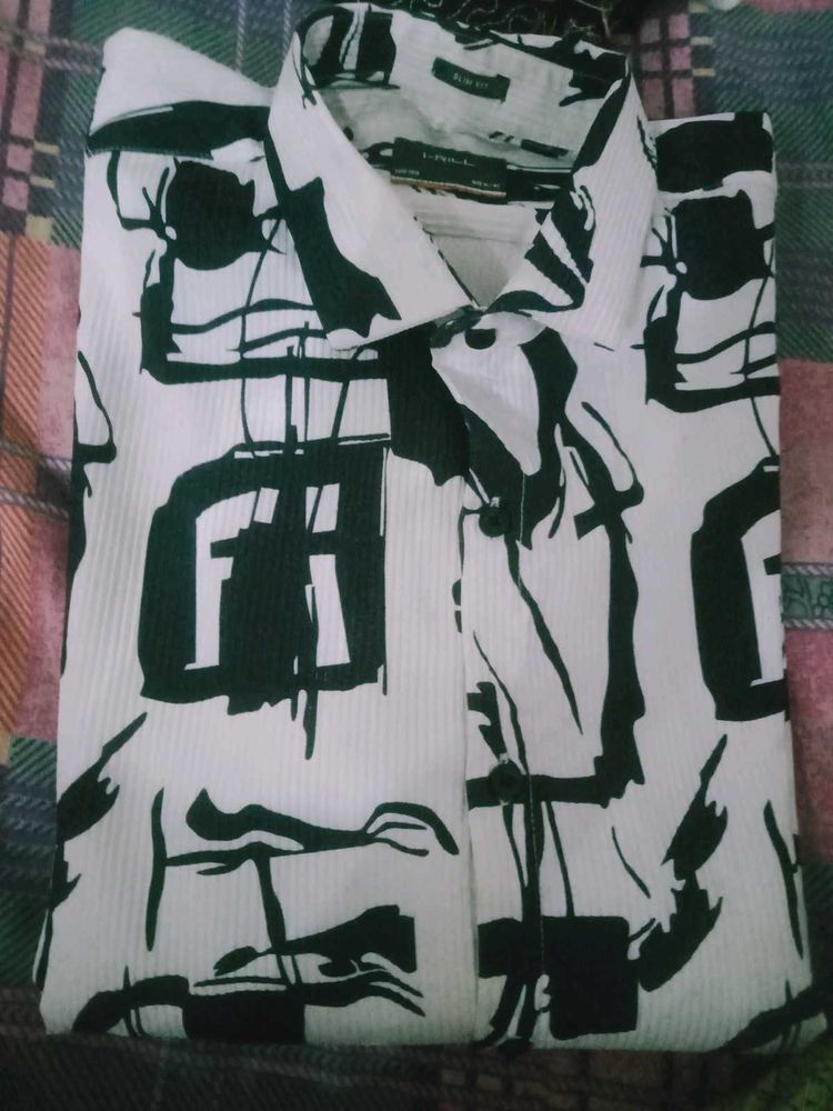 New I-rill Branded Shirt