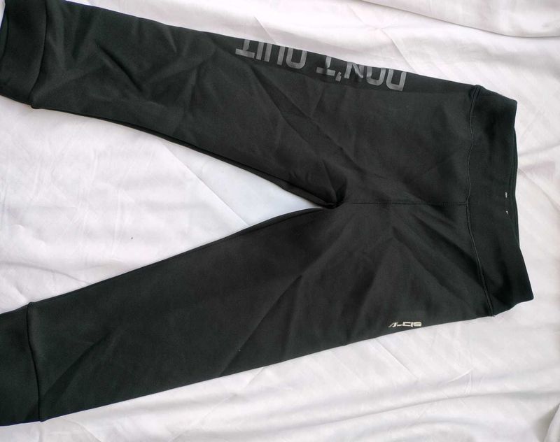 Black And Grey Capri Combo