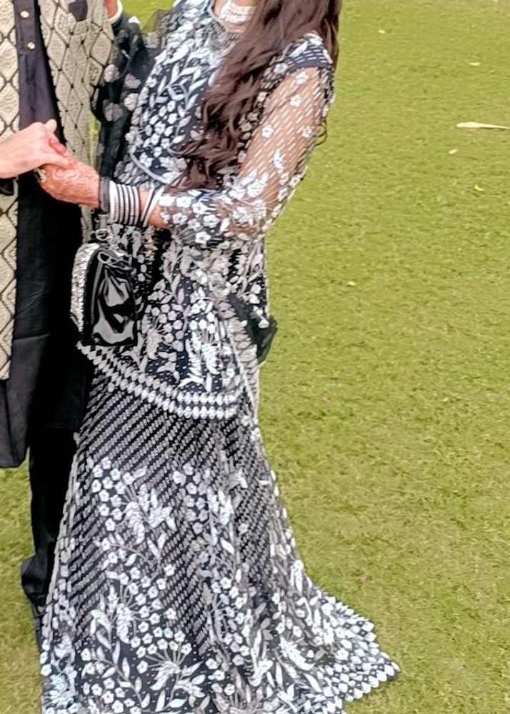Lehnga crop top