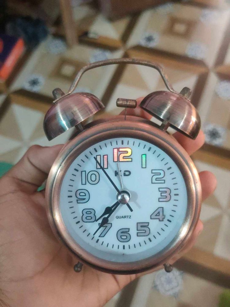Vintage Style Twin Bell Alarm Clock
