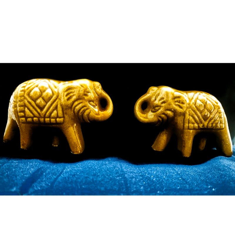 chinaware Elephant Show Piece