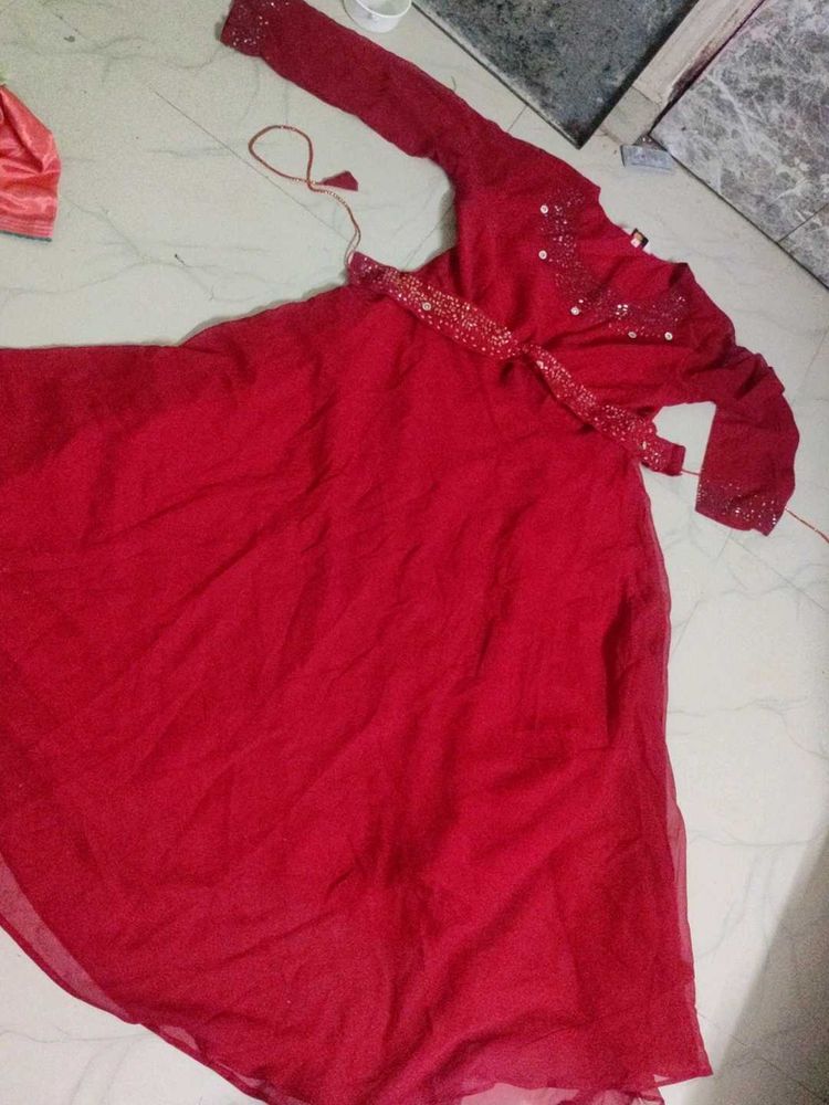 Red Embellished Kurta Set