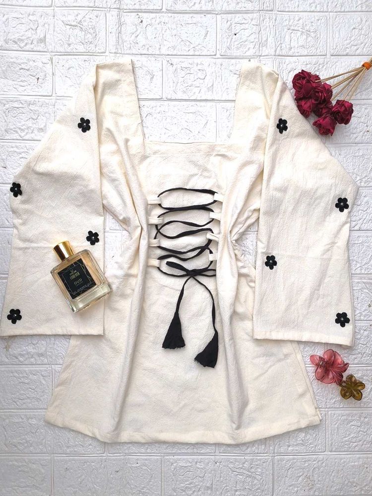 Corset Back Festive Kurti 🖤🦢