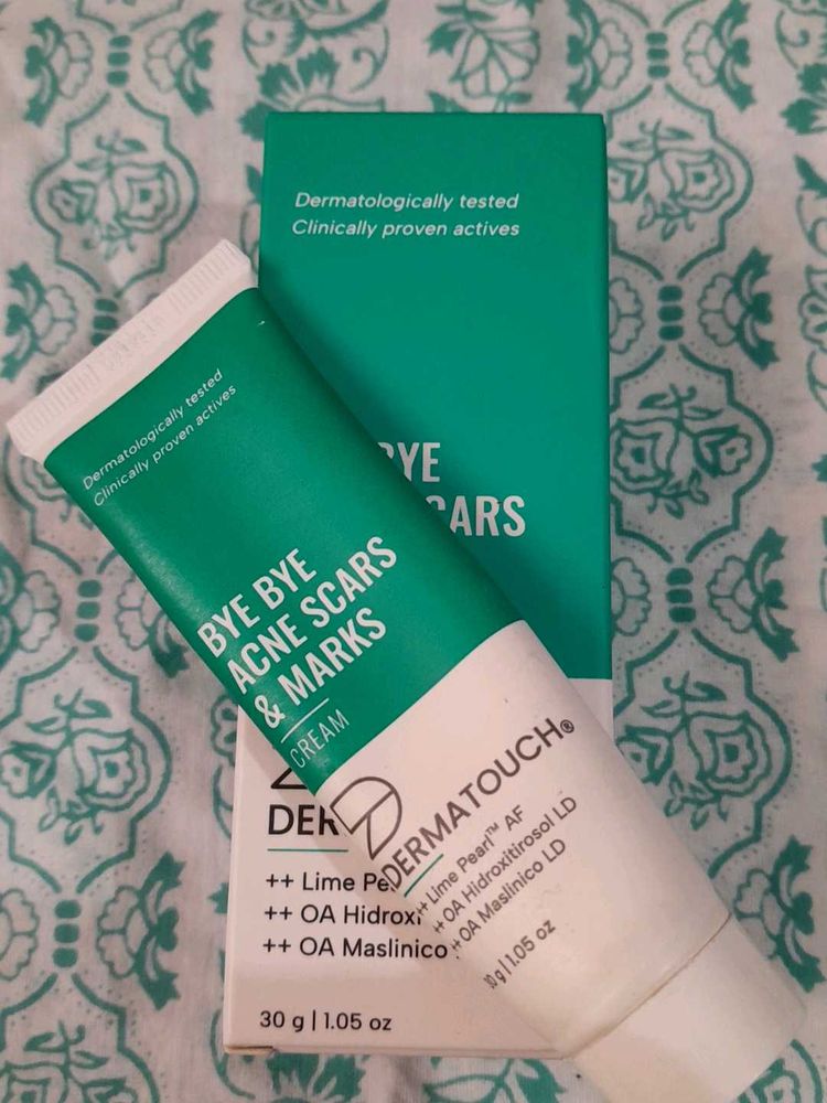 DERMATOUCH BYE-BYE ACNE SCARS &amp; MARKS