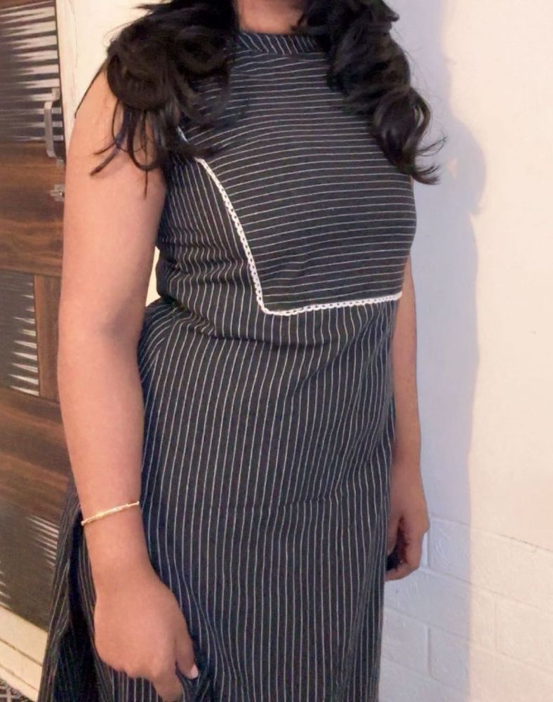 Striped Black Kurta set (item 8)