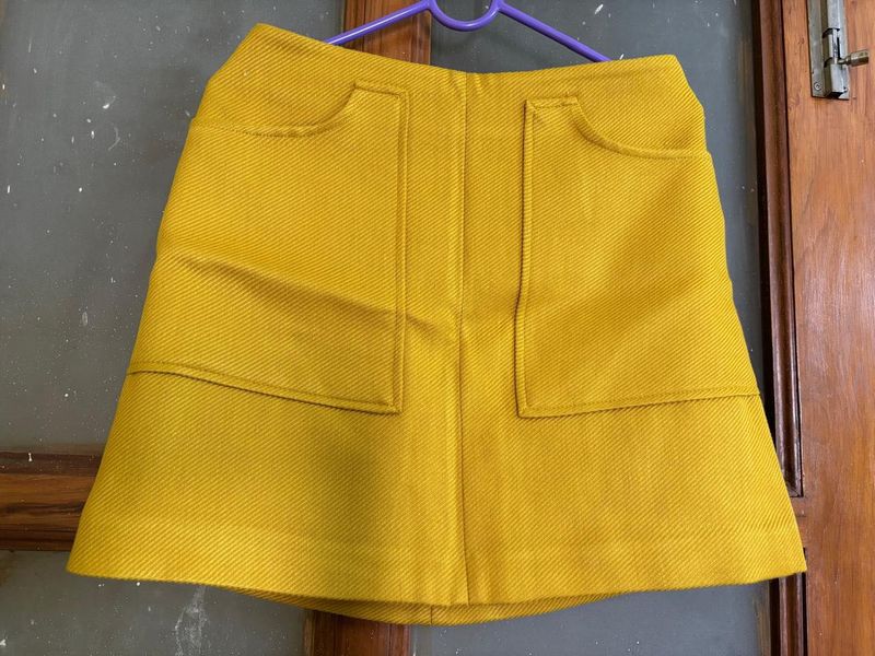 Forever21 Chic Mustard Winter Mini Skirt