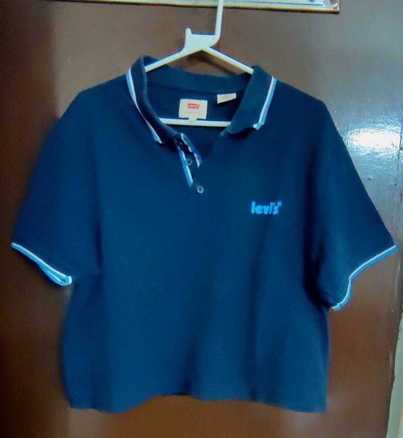 Levi&#39;s Crop Tee