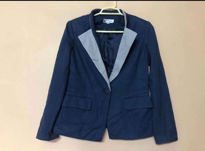 Stylish Ladies Blazer