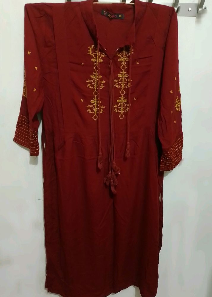 Nayra Cutting Kurti