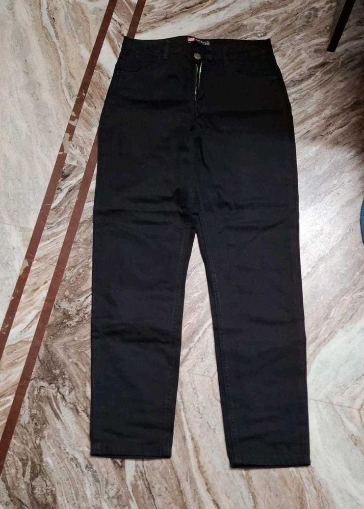 Black Jeans