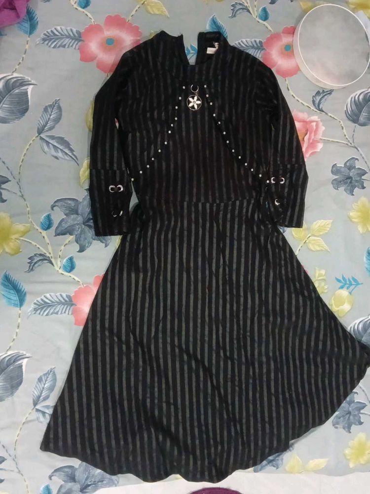 Girls&#39; Striped Dress