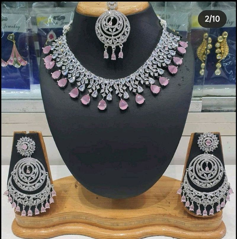 Designer Chand Ering Tika With American Diamond Ne