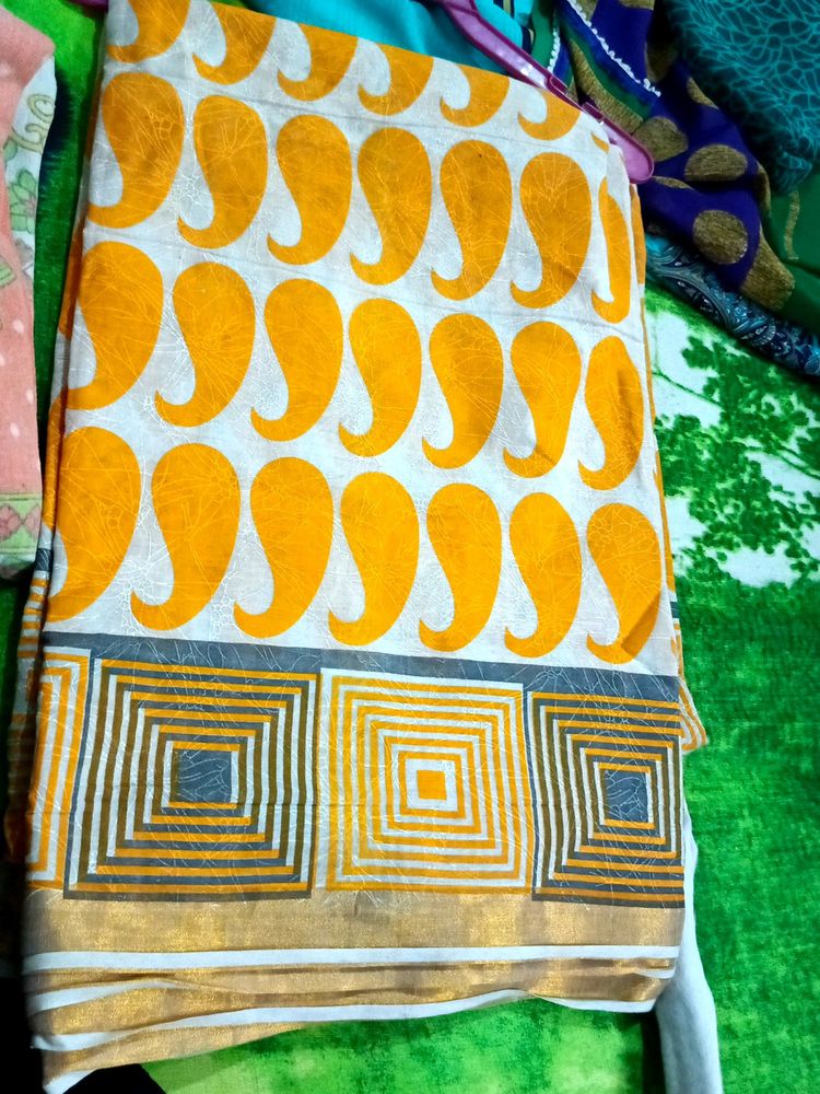 Yellow And White Beautiful😍 Cotton Saare