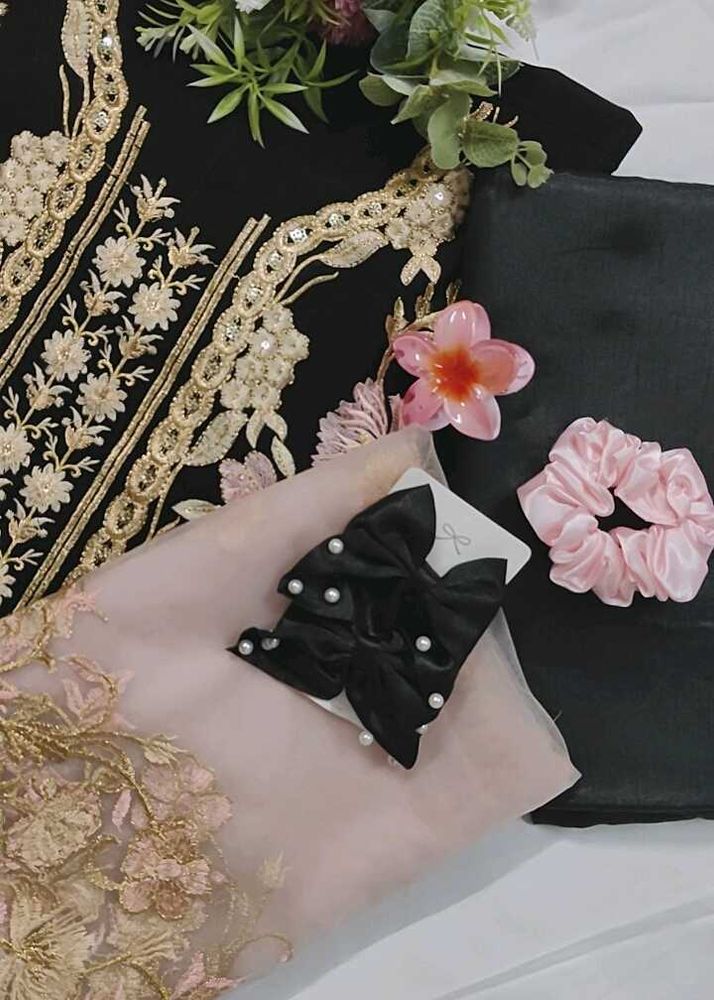 Pakistani Dress Material
