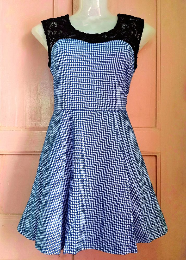 ( NEW UNUSED ) ONE PIECE DRESS