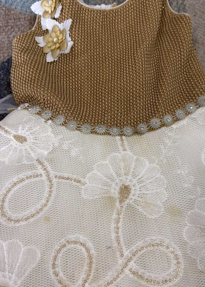Very Pretty Gorgeous Dress For Little Girl