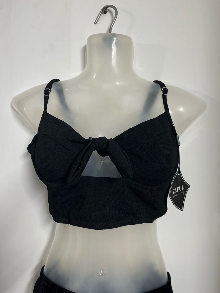 Zaful Black Tie-Front Cropped Top