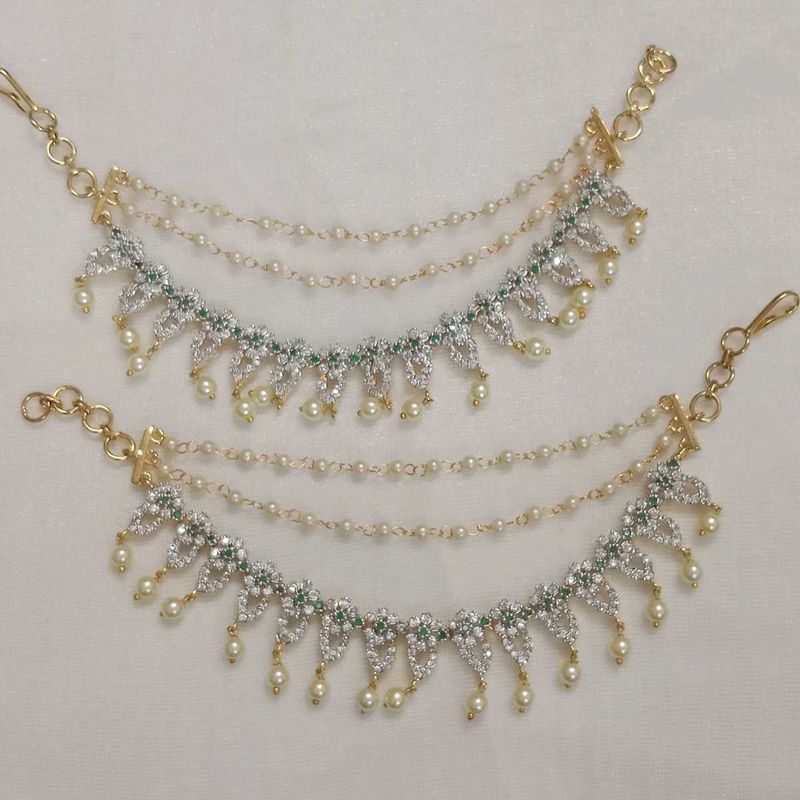 Elegant Anklets with Pearls