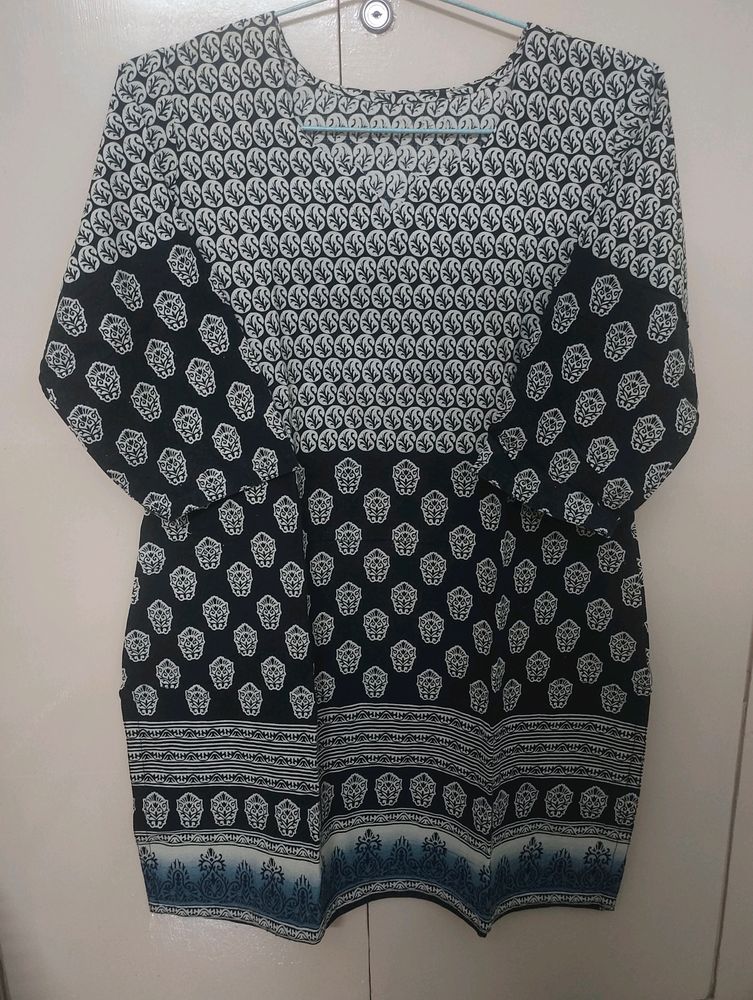 Beautiful Kurti Top For Summers