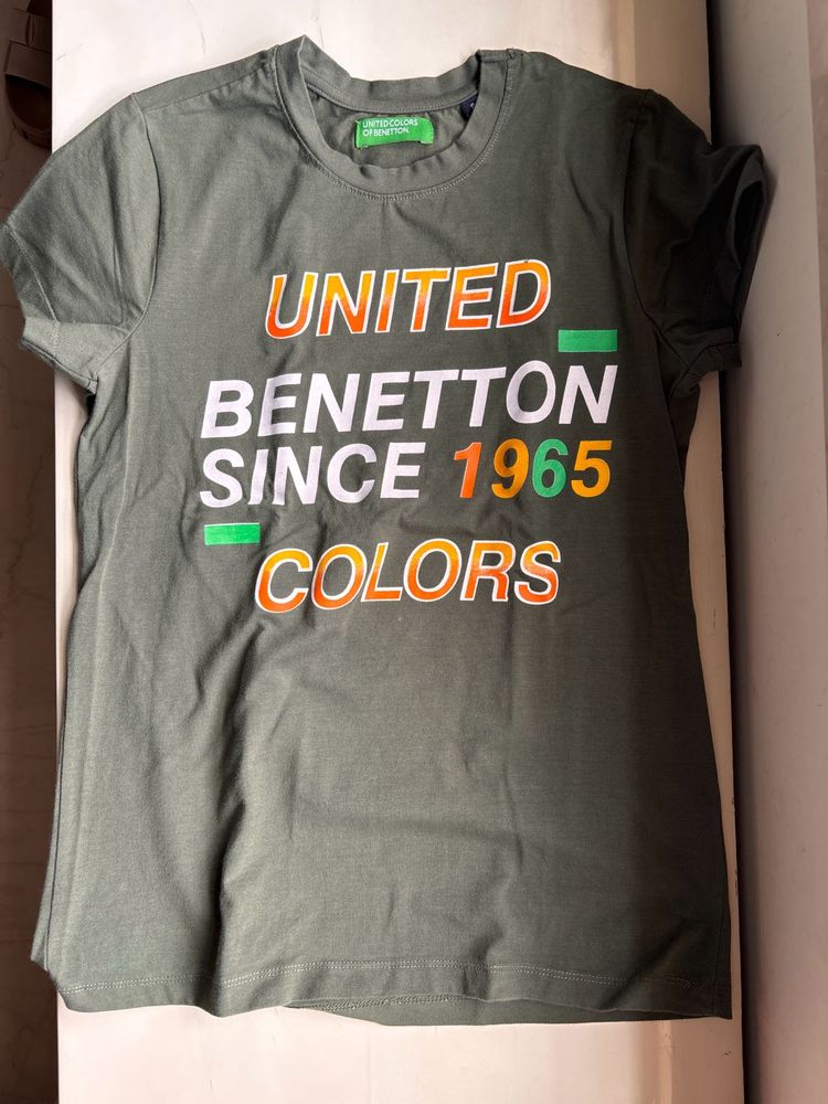 Benetton Graphic Tee