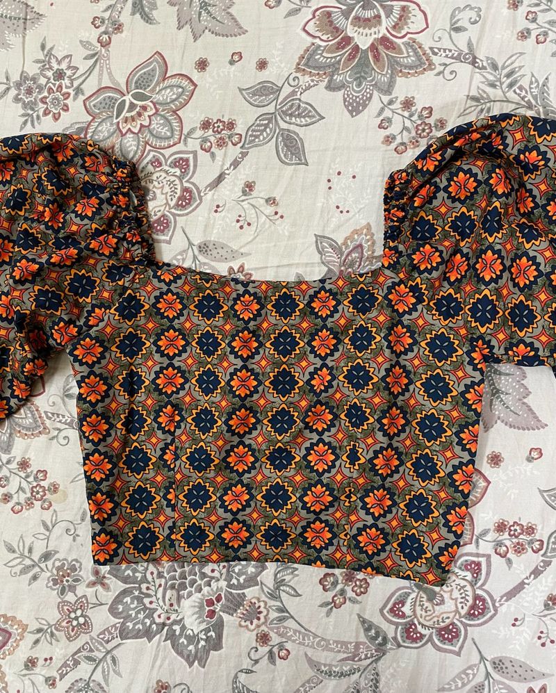 Fancy Crop Top 🫶🏻